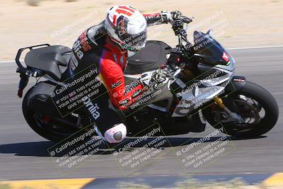 media/Oct-01-2023-SoCal Trackdays (Sun) [[4c570cc352]]/Turn 7 Inside (11am)/